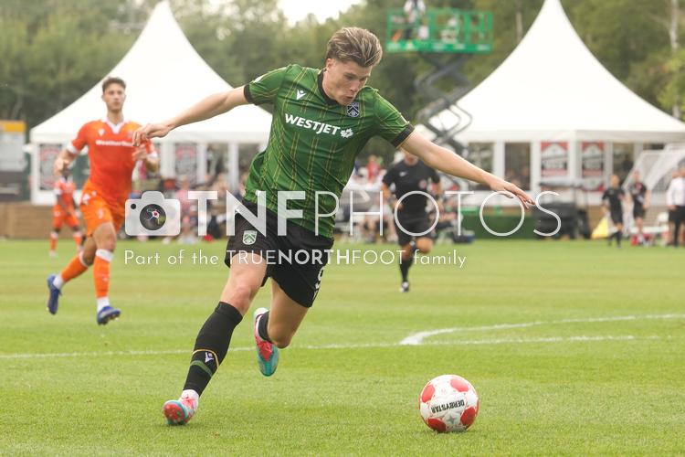 TrueNorthFoot_CAV_vs_FOR_20250830_JK-1514.jpg