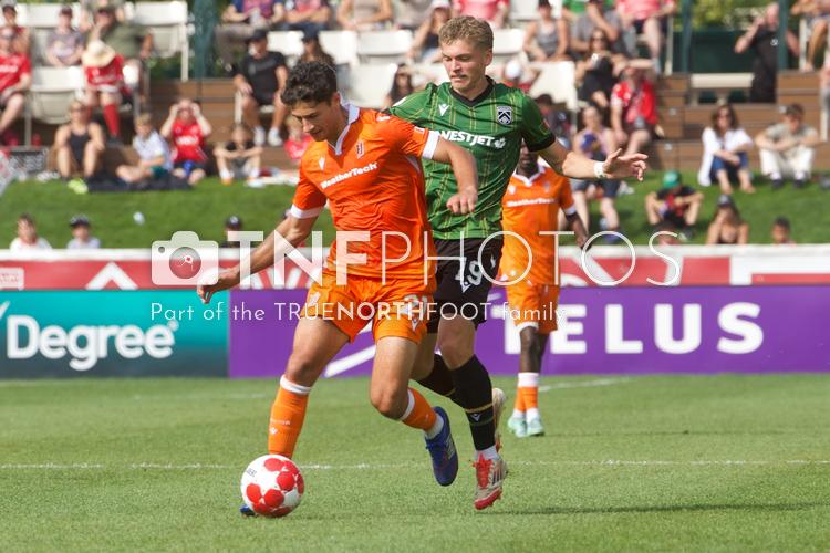 TrueNorthFoot_CAV_vs_FOR_20250830_JK-2455.jpg