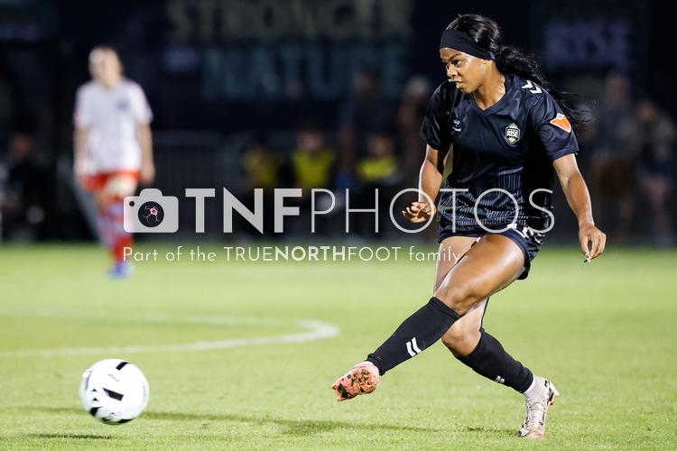 TrueNorthFoot_VAN_vs_MTL_20250330_GK-661078.jpg