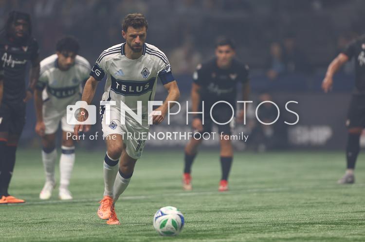 TrueNorthFoot_VAN_vs_VAN_20251001_AA-3952.jpg