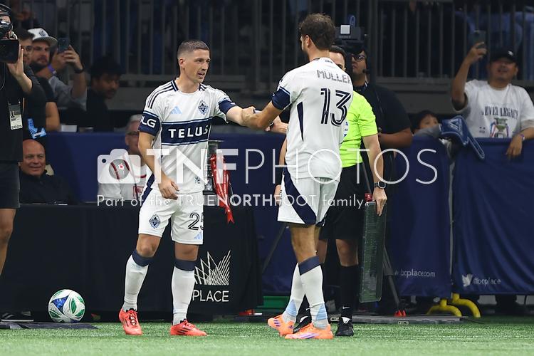 TrueNorthFoot_VAN_vs_VAN_20251001_AA-4531.jpg