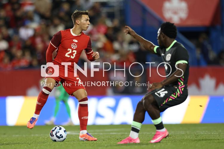 TrueNorthFoot_CAN_vs_AUS_20251010_TS-3891.jpg