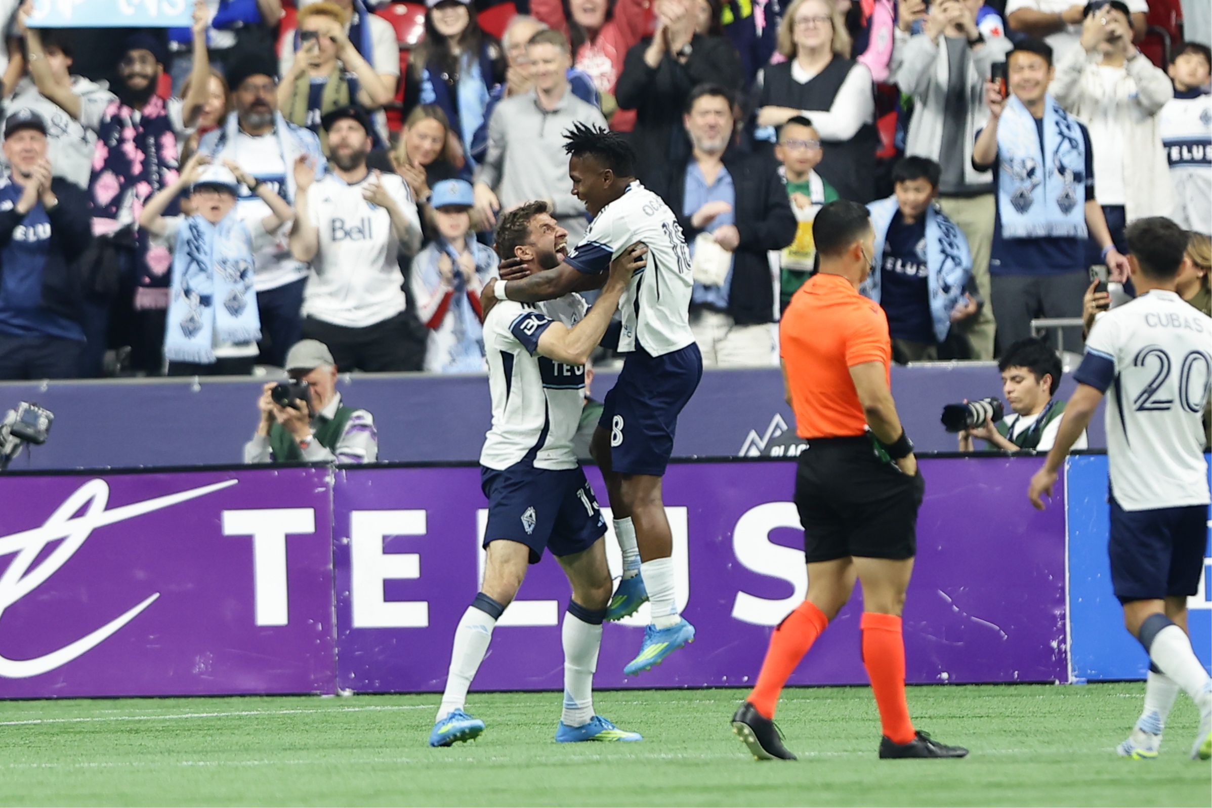 Vancouver Whitecaps end April with a perfect record after a 3-1 victory over Colorado