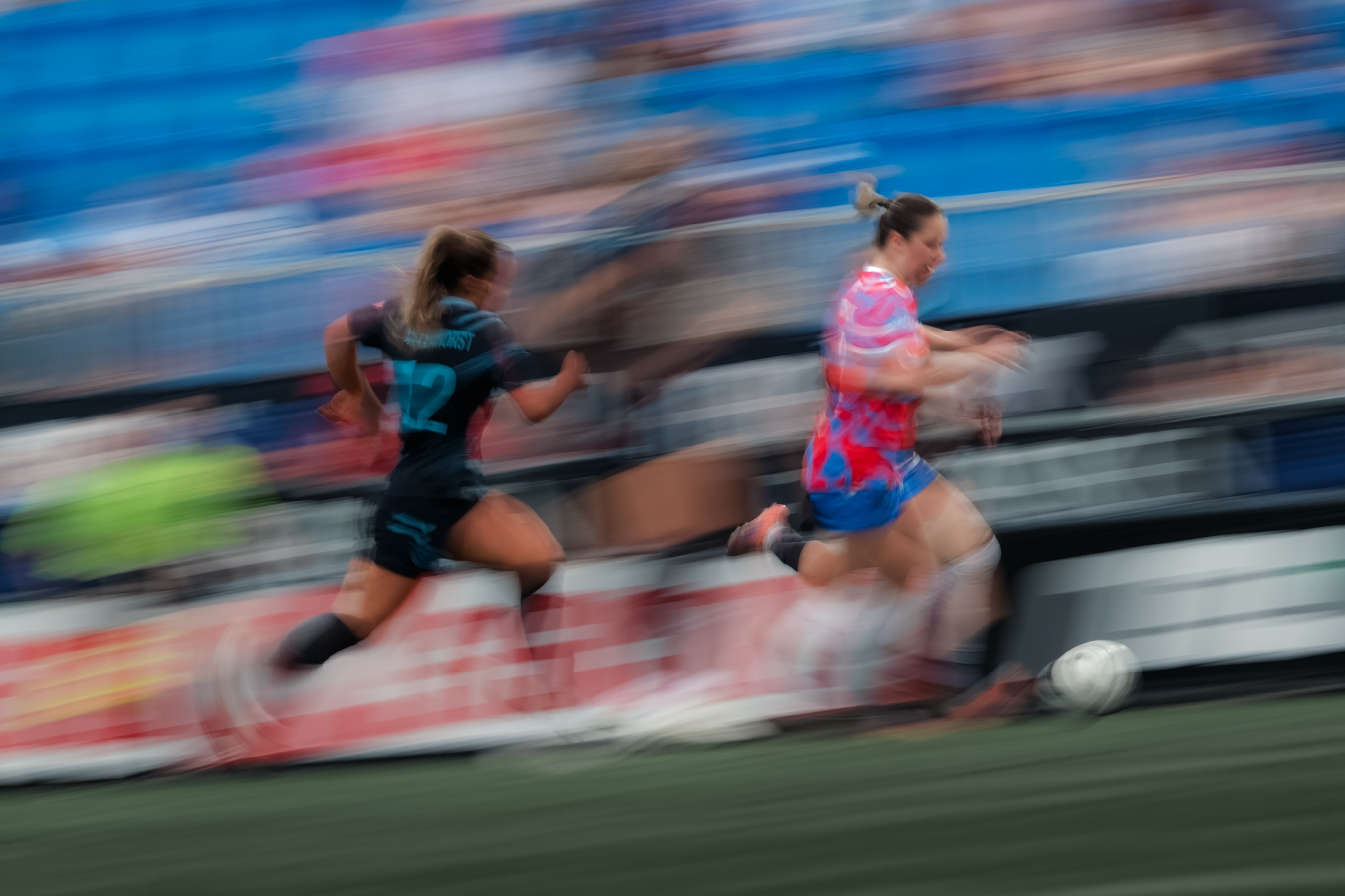 Roses fight to keep their bloom but fall to Ottawa Rapid