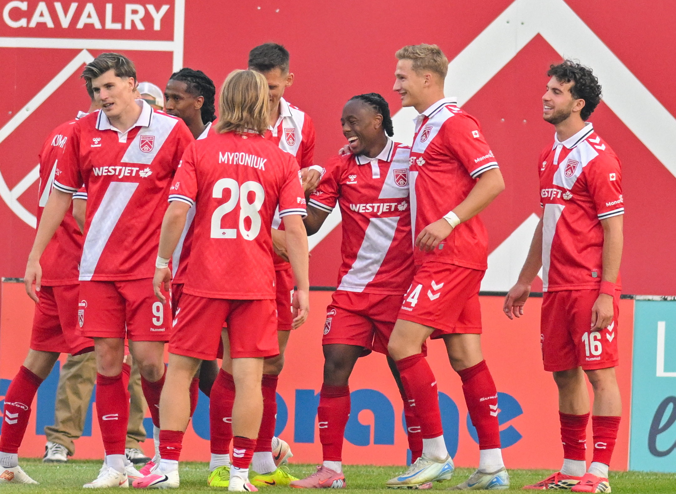 Cavalry dismantle Inter Toronto in 5-0 home win