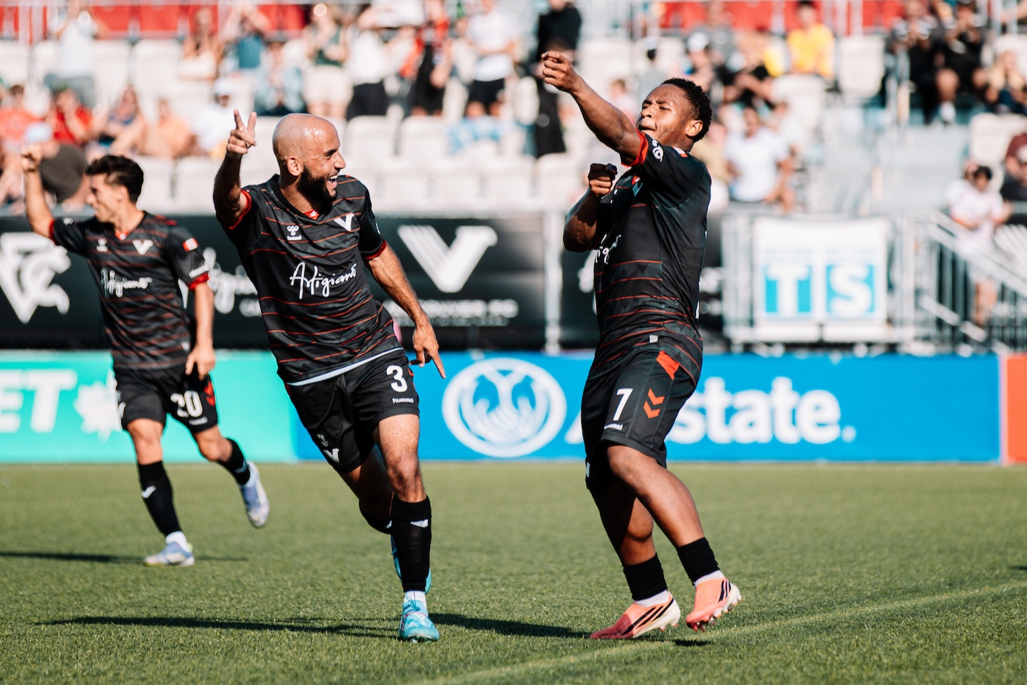 CPL week in review: Vancouver grab a playoff-defining three points