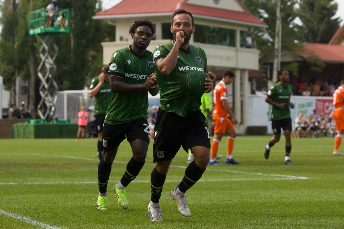 Cavalry dismantle Forge to end their unbeaten run