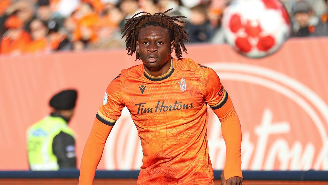 Malik Owolabi-Belewu set for a $200k move to Chesterfield FC of England's 4th tier